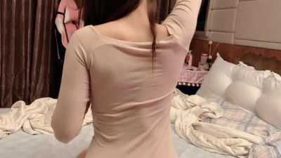 감각적인 뒷모습 그녀의 엉덩이